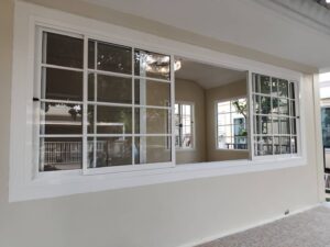 งานชุดกั้นห้องประตูหน้าต่าง