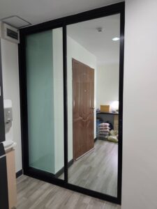 งานชุดกั้นห้องประตูหน้าต่าง