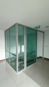 งานชุดกั้นห้องประตูหน้าต่าง