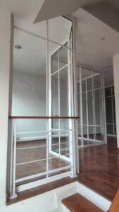 งานชุดกั้นห้องประตูหน้าต่าง