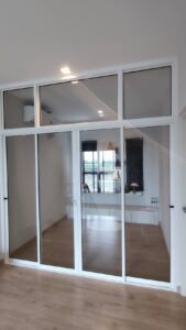 งานชุดกั้นห้องประตูหน้าต่าง