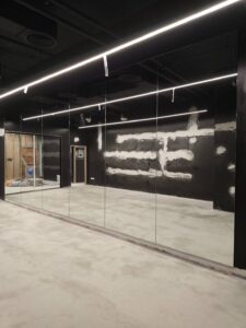 ชุดงานกระจกเงาสตูห้องซ้อมเต้น