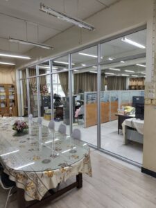 ชุดงานกั้นห้องกระจก